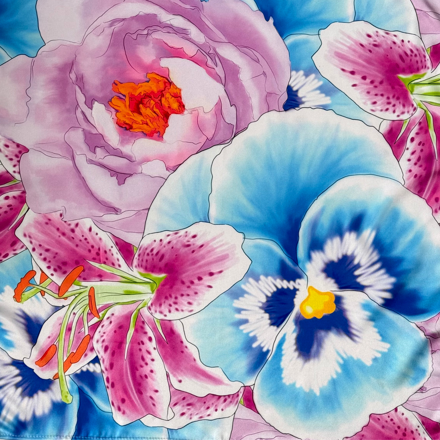 Pañoleta de seda artística ilustrada inspirada en la naturaleza – Aura Pictórica